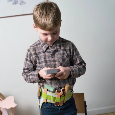 Dantoy - Playful Wood - Tool Belt - 11 PCS