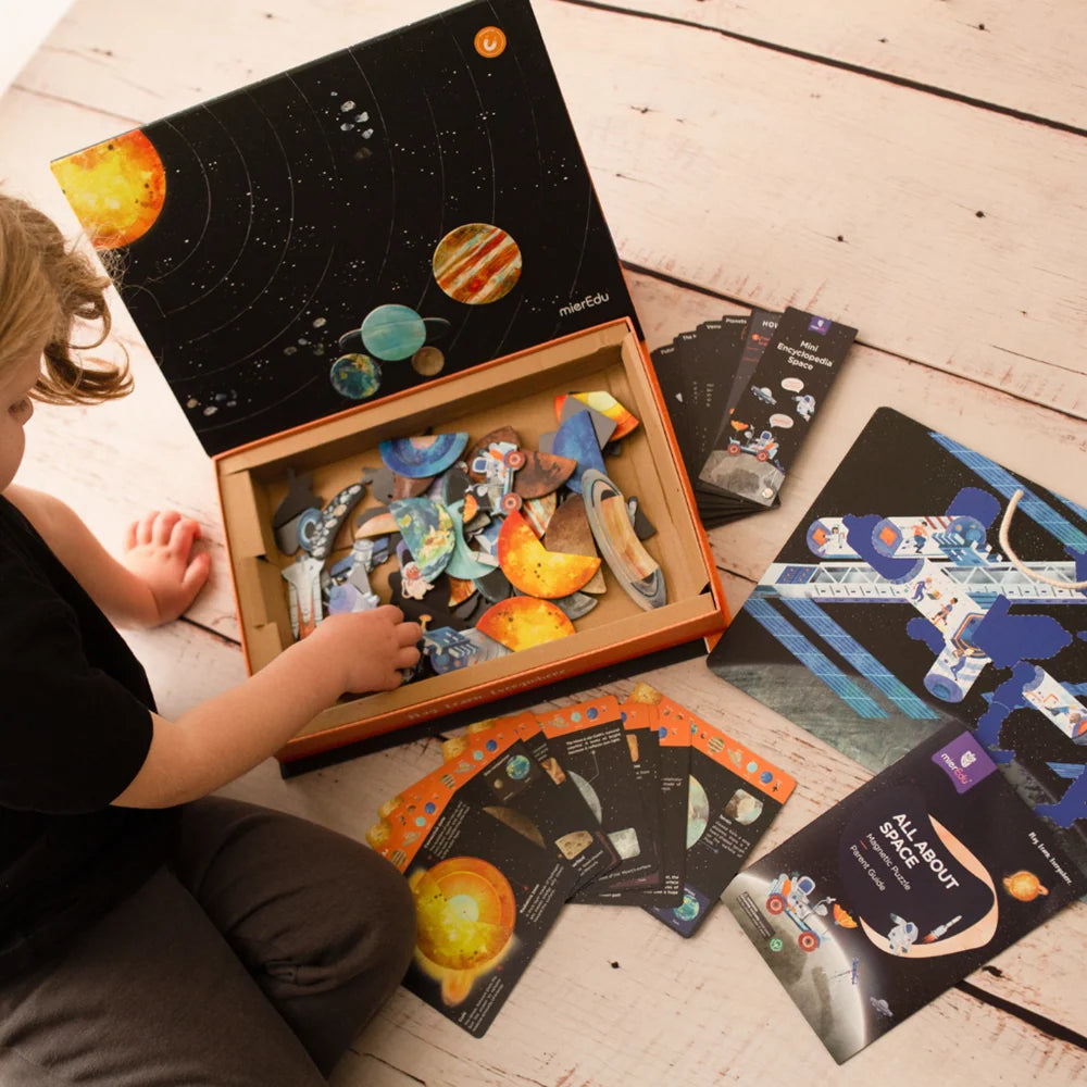 mierEdu Magnetic Puzzle – All About Space