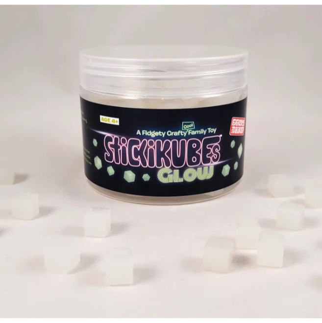 Stickikubes Glow in the Dark Tub – 125 Pieces – product view 2